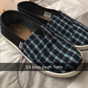 Boys TOMS